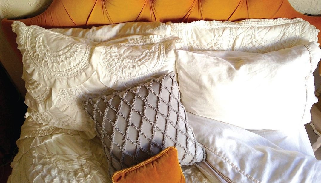 Why Americans Use Top Sheet and Europeans Don’t: Surprising Facts