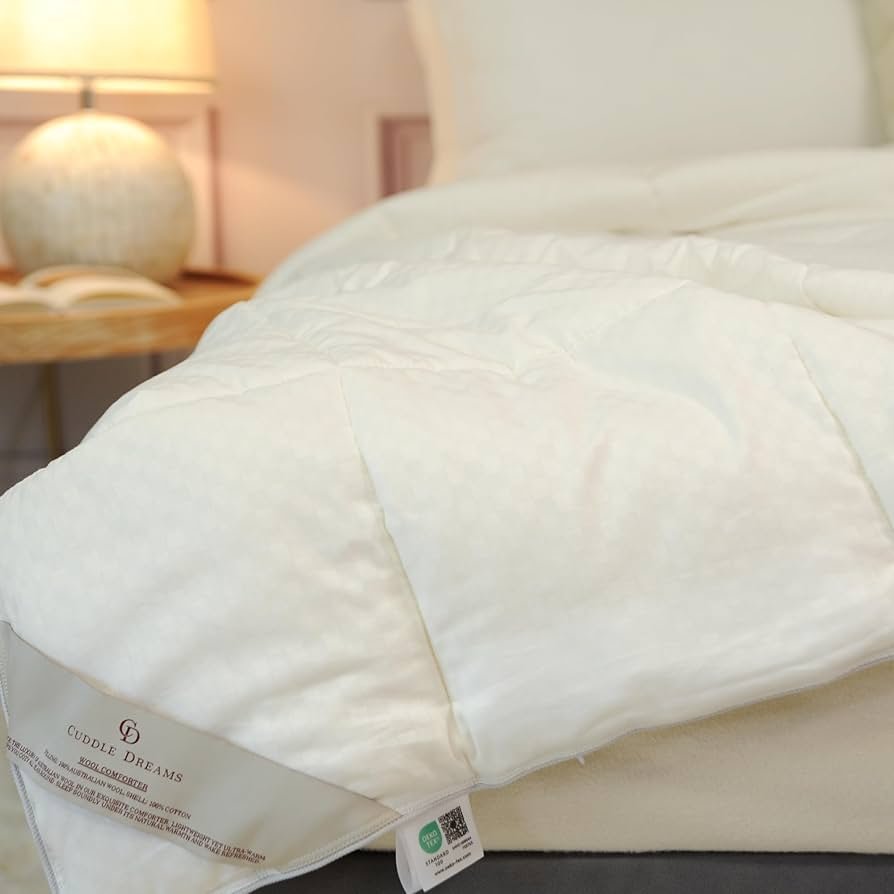 What is the Warmest Type of Comforter Filling? Expert Guide