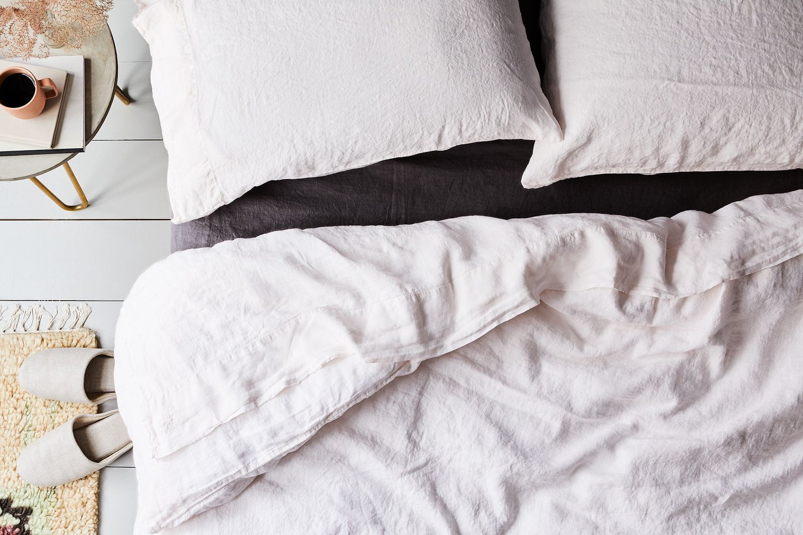 How Many Sets of Bed Sheets Do You Need for a Perfect Home?