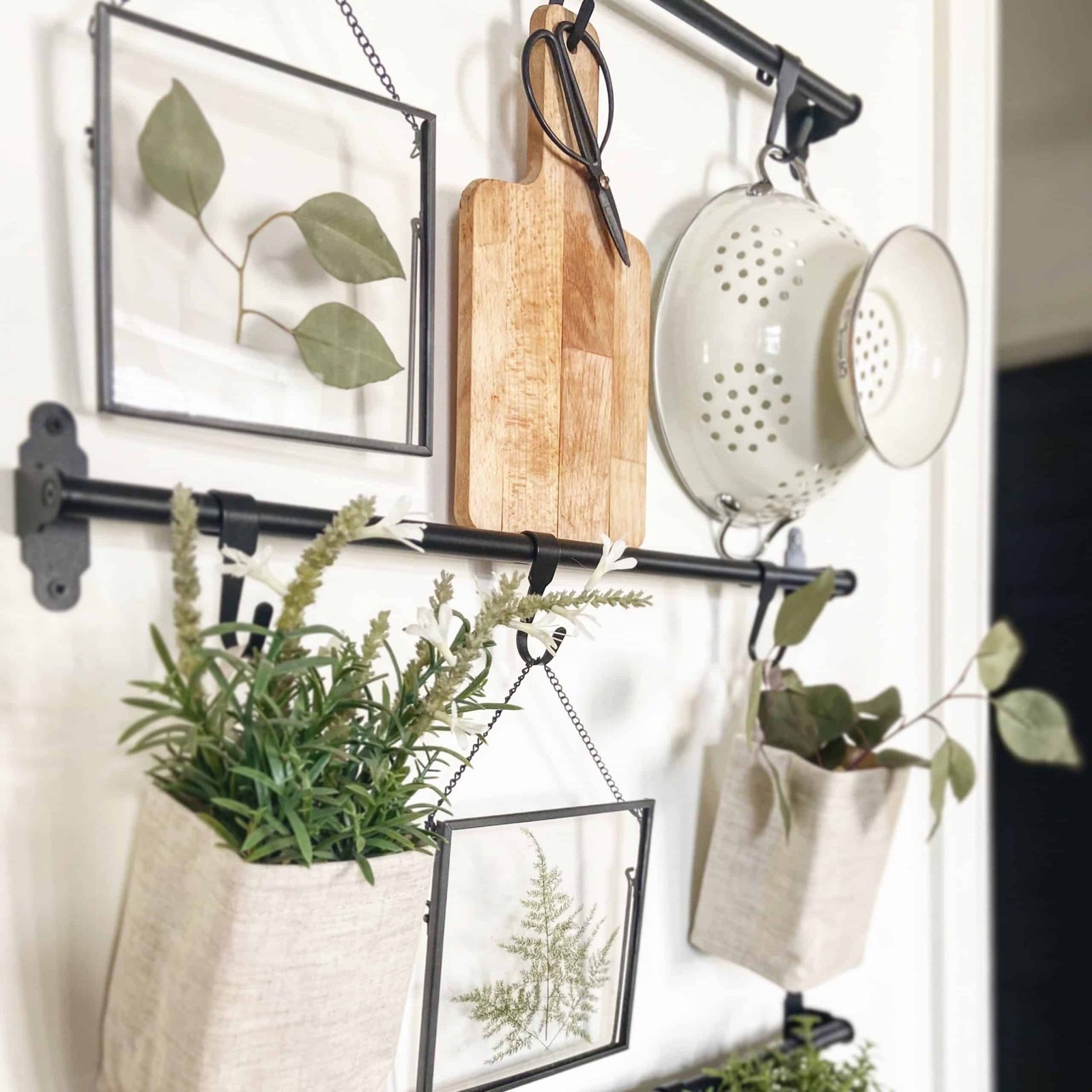 Wall Mounted Kitchen Organizer Ideas to Maximize Your Space
