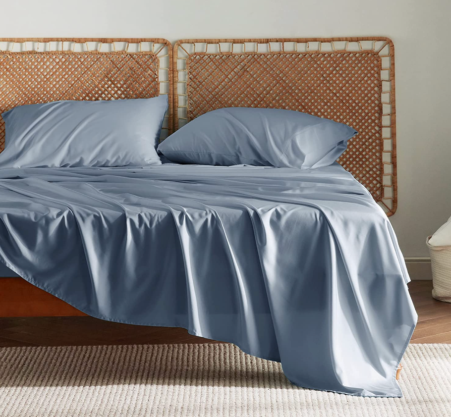 What Kind of Bedsheet is Good for Summer: Top Cooling Picks