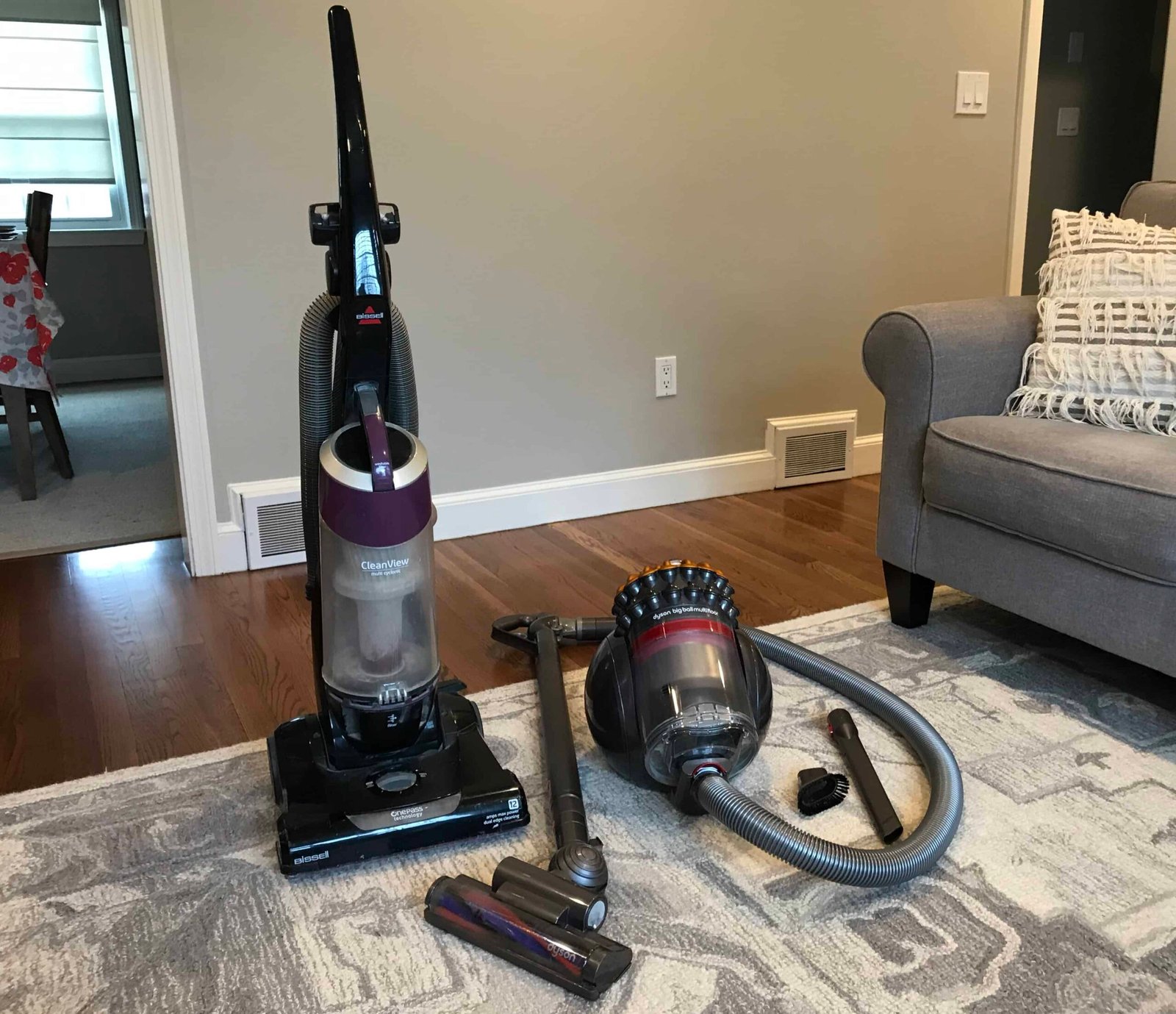 Upright Vacuum Vs Canister Vacuum Comparison: Which Is Better?