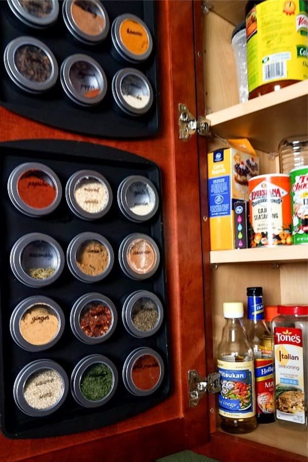 Magnetic Spice Rack Organization Ideas for a Clutter-Free Kitchen