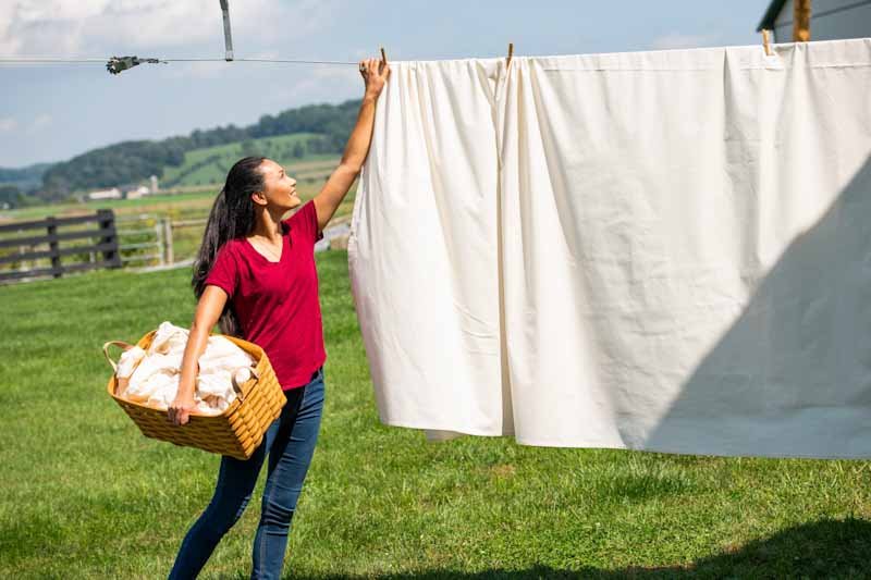 How to Dry Comforter in Dryer Without Damage: Expert Tips