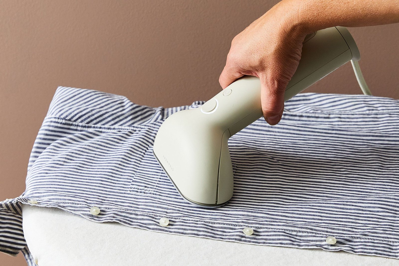 How to Iron Dress Shirts Like a Professional: Expert Tips