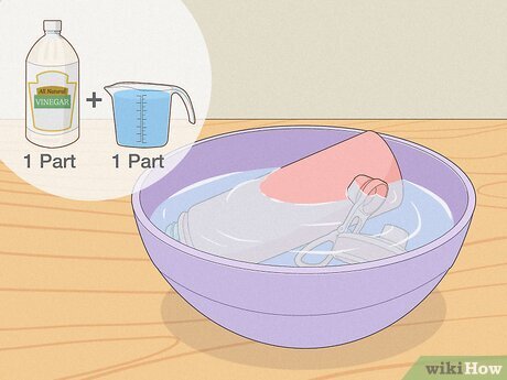 How to Remove Mold from Water Bottle: Easy Steps for a Clean Sip